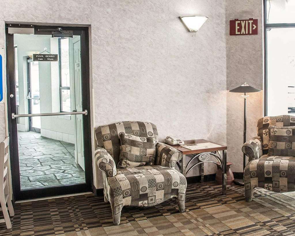 Quality Inn Near Six Flags St. Louis Pacific Interior photo