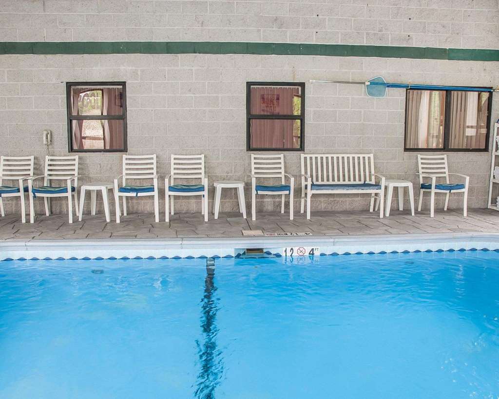 Quality Inn Near Six Flags St. Louis Pacific Facilities photo