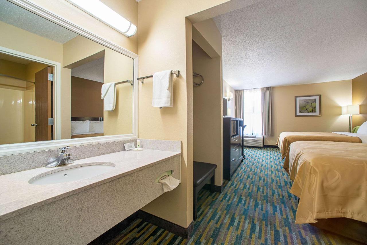 Quality Inn Near Six Flags St. Louis Pacific Exterior photo
