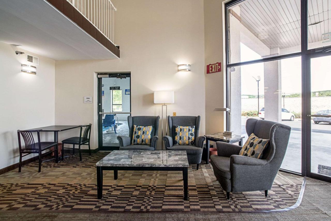 Quality Inn Near Six Flags St. Louis Pacific Exterior photo
